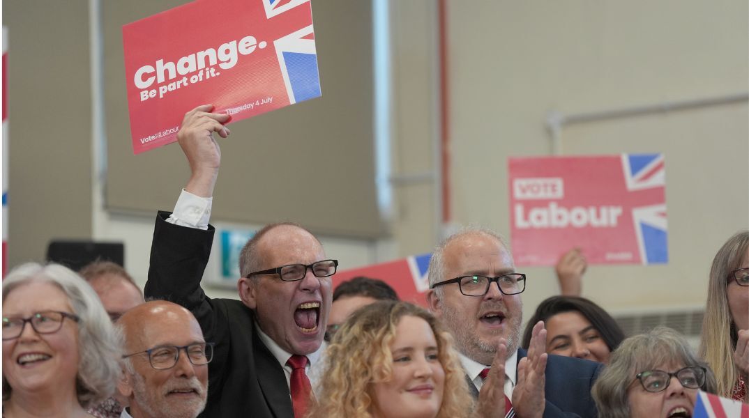 Υποστηρικτές των Εργατικών που αναμένεται να κερδίσουν στις βρετανικές εκλογές 