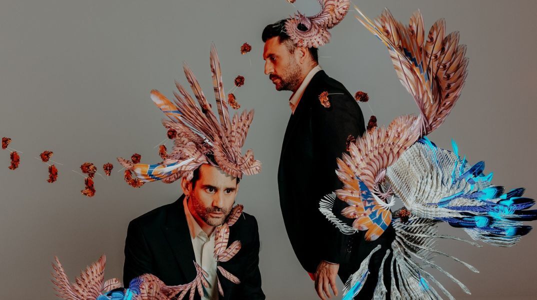 Όρνιθες, σε σκηνοθεσία Άρη Μπινιάρη, με τους Οδυσσέα Παπασπηλιόπουλο και Γιώργο Χρυσοστόμου 