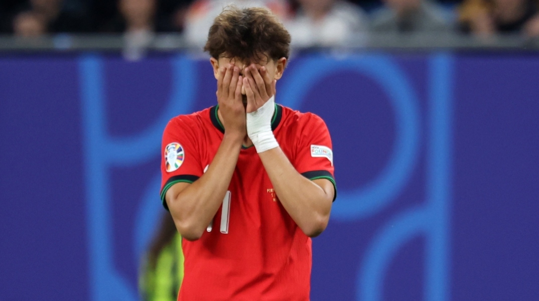 ποδοσφαιριστης