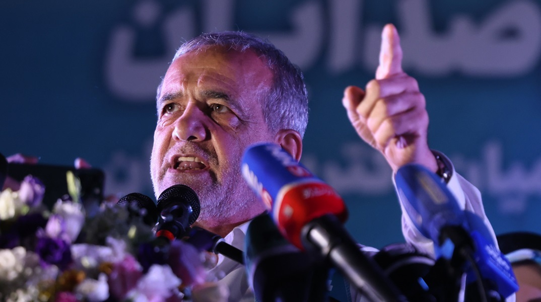 Ποιος είναι ο νέος πρόεδρος του Ιράν, Μασούντ Πεζεσκιάν