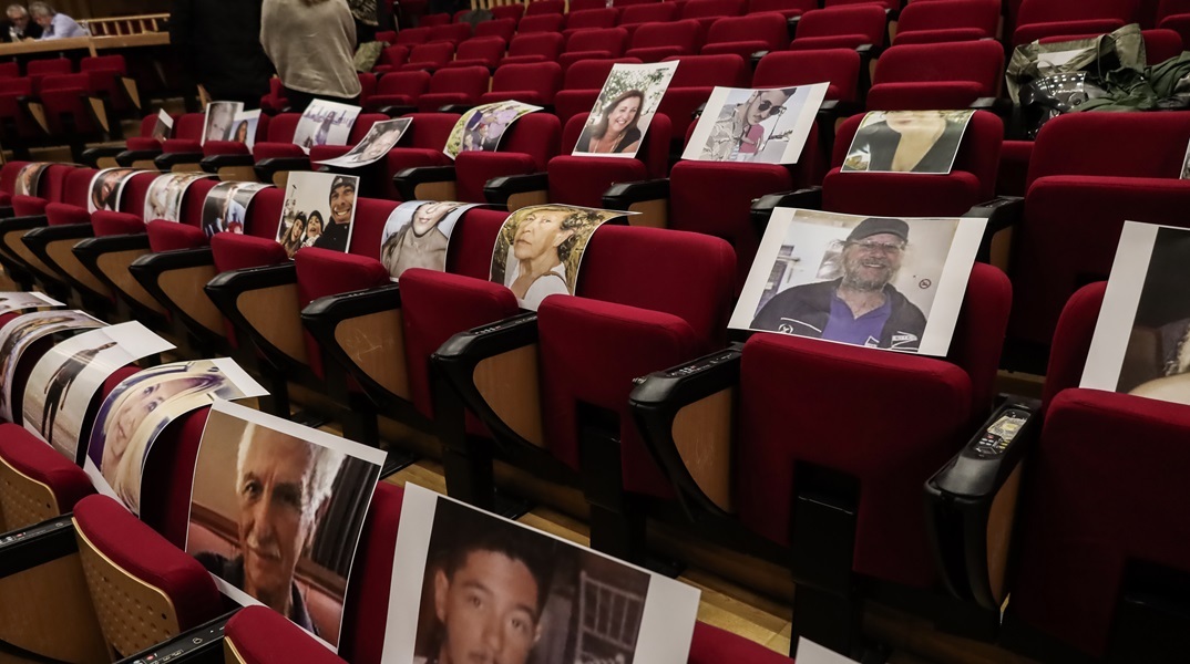 Μάτι: «Όσο δεν αλλάζει το πλημμέλημα σε κακούργημα, δεν μπορούμε να μιλάμε για δικαίωση» λένε οι συγγενείς