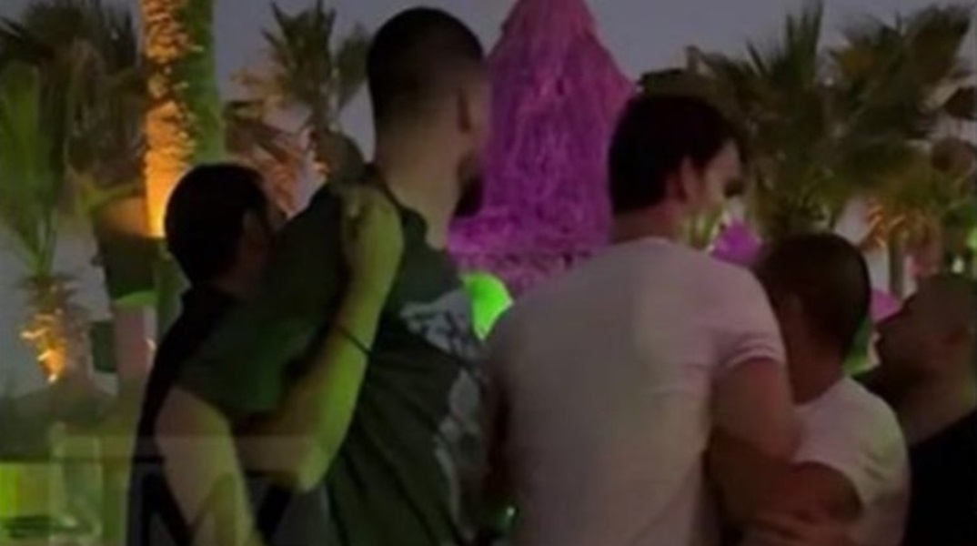 Συμπλοκή διεθνών Κροατών σε βραδινό κέντρο στην Αθήνας μετά την ήττα από την Ελλάδα