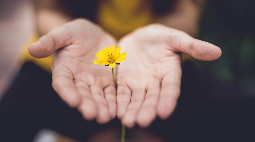 Εορτολόγιο: Σήμερα 17 Ioυλίου 2024 γιορτάζει…