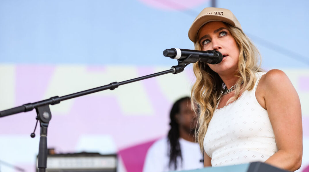 Η Ίνγκριντ Άντρες που «θαλάσσωσε» τον εθνικό ύμνο των ΗΠΑ παραδέχθηκε ότι ήταν μεθυσμένη