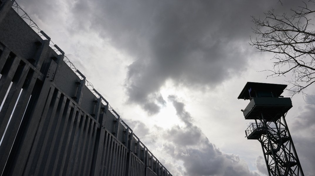 Η κατάσταση υγείας του συνοριοφύλακα στον Έβρο