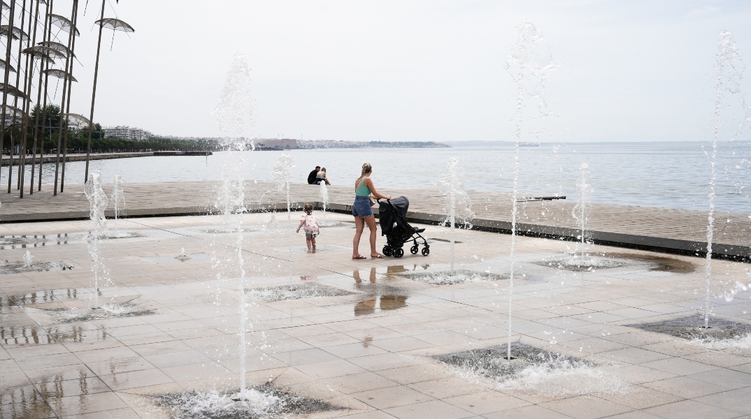 Καιρός: Πολύ υψηλές θερμοκρασίες σήμερα Δευτέρα κυρίως στην ηπειρωτική χώρα