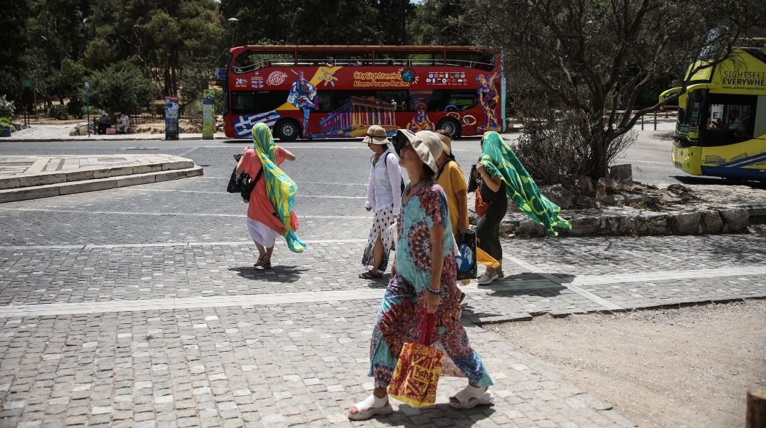 Μεταβολή του καιρού αύριο Τρίτη με πτώση θερμοκρασίας