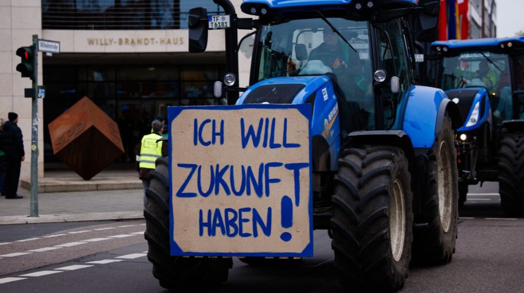 Γερμανία: Γιατί οι νέοι… σνομπάρουν το αγροτικό επάγγελμα;