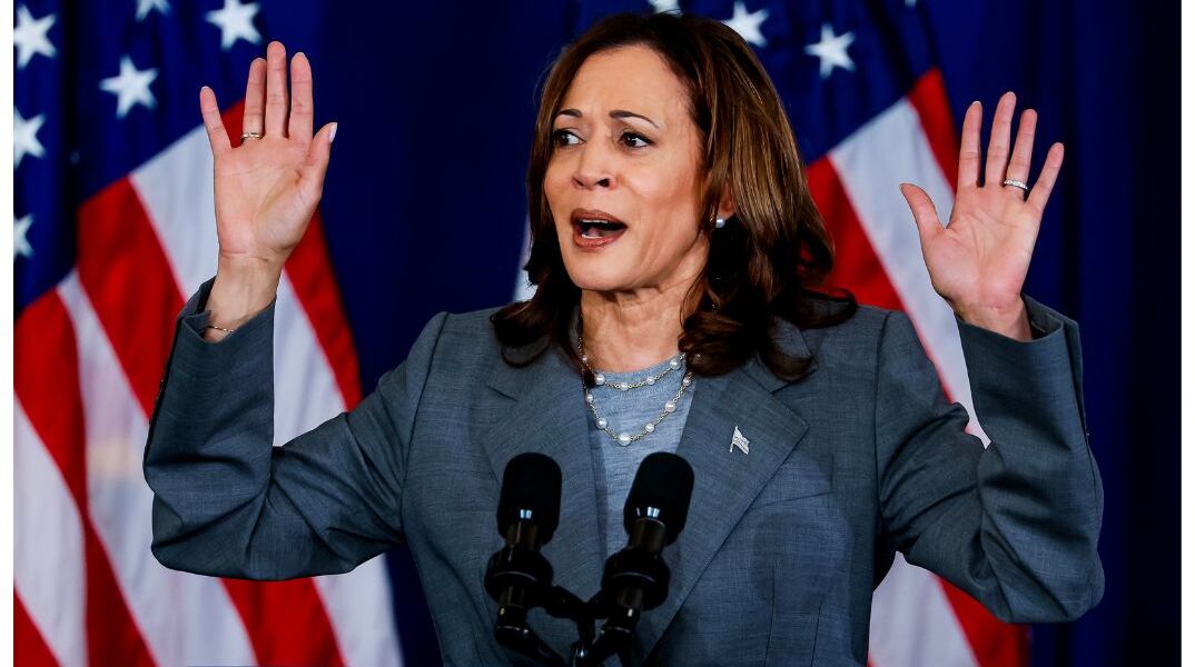 Κάμαλα Χάρις: Πως τα πηγαίνει στις δημοσκοπήσεις απέναντι στον Τραμπ;