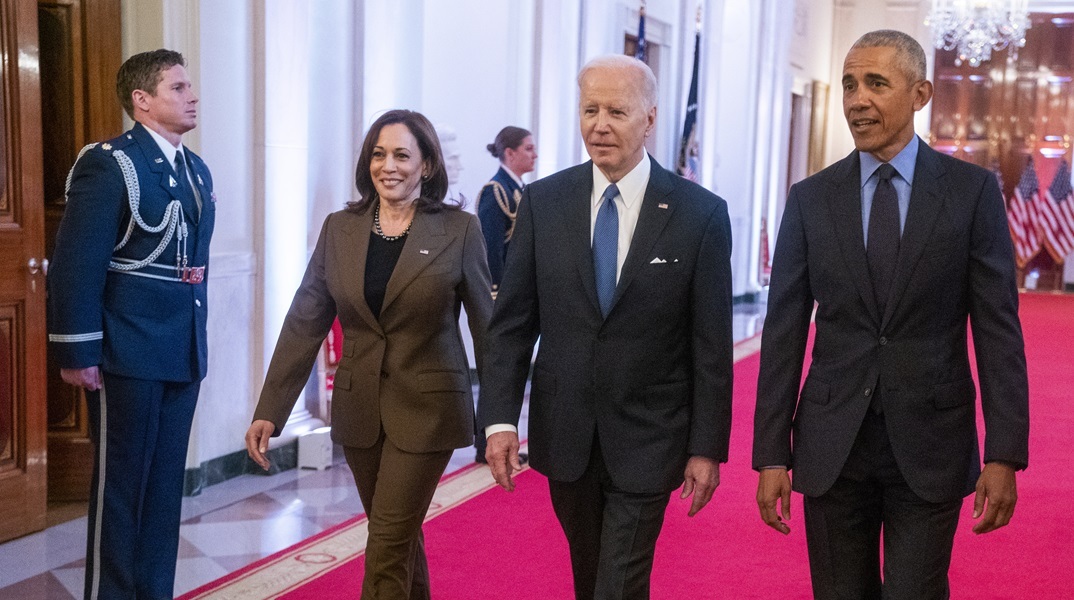 NBC: Ο Μπάρακ Ομπάμα θα ανακοινώσει σύντομα τη στήριξή του στην Κάμαλα Χάρις