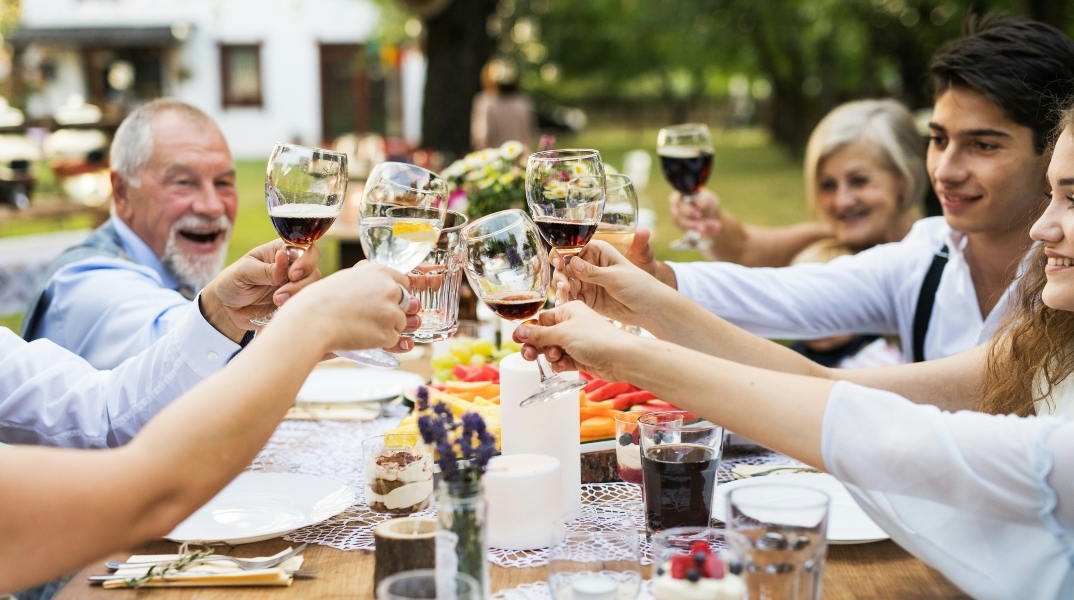 Εορτολόγιο: Σήμερα 27 Ιουλίου 2024 γιορτάζει…