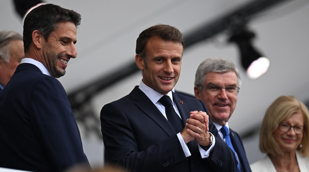 Μακρόν: Η τελετή έκανε τους συμπατριώτες μας περήφανους