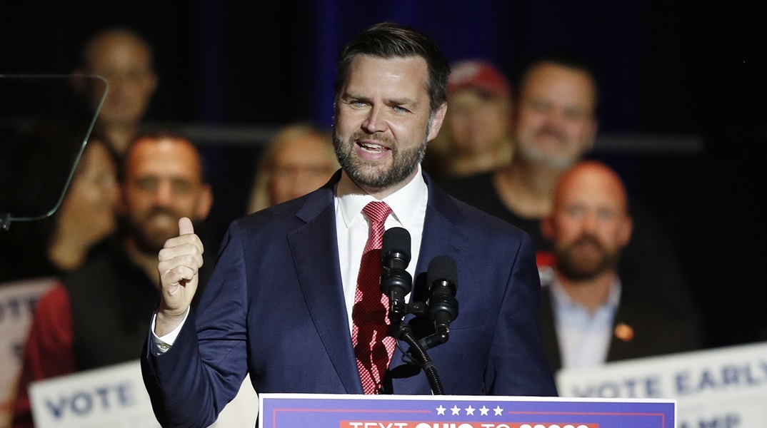 Τζέι Ντι Βανς προς Τζένιφερ Άνιστον: Αηδιαστικό αυτό που είπε για την κόρη μου