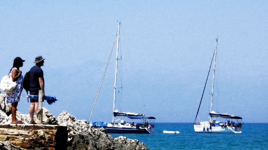 θαλασσα, ουρανος, καραβακι