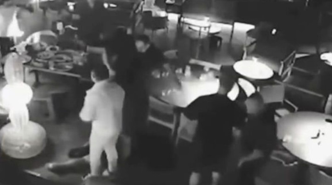 Σφραγίστηκε το beach bar στη Χαλκιδική μετά την αιματηρή συμπλοκή με πυροβολισμούς 