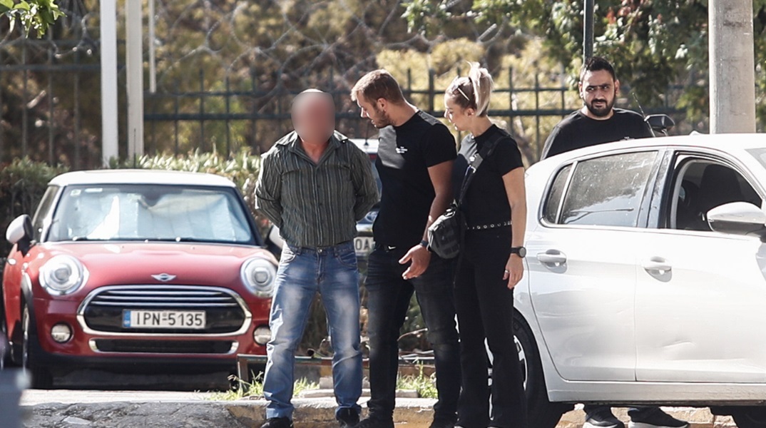 Κολωνός: Προφυλακιστέος ο 44χρονος για τον κατ’ εξακολούθηση βιασμό της 16χρονης