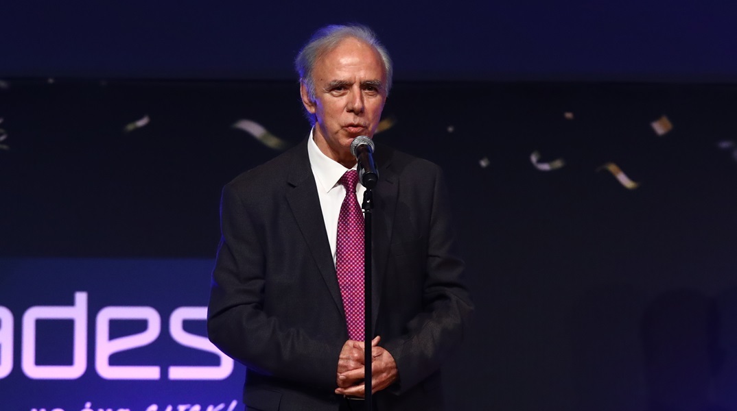 Πέθανε ο δημοσιογράφος Παύλος Γερακάρης