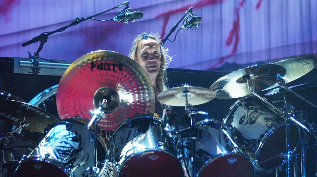 Iron Maiden: Ο Nicko McBrain αποχωρεί μόνιμα από τις περιοδείες της μπάντας