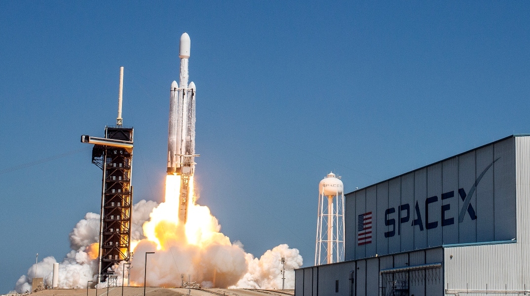Ο πύραυλος Starship της SpaceX εκτοξεύεται