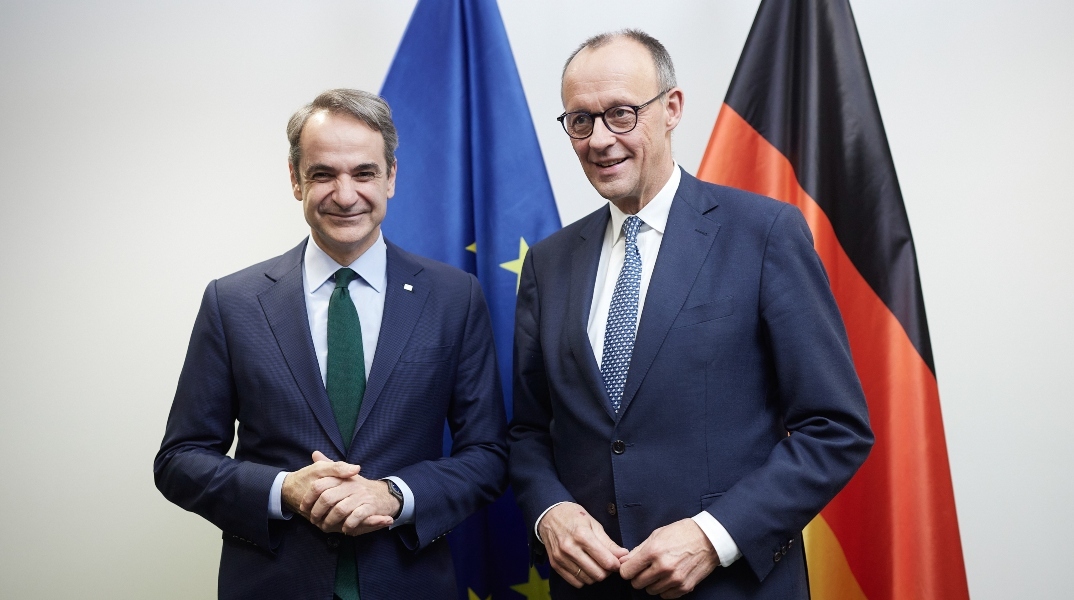 Ο Πρωθυπουργός, Κυριάκος Μητσοτάκης με τον Φρίντριχ Μερτς στο Βερολίνο