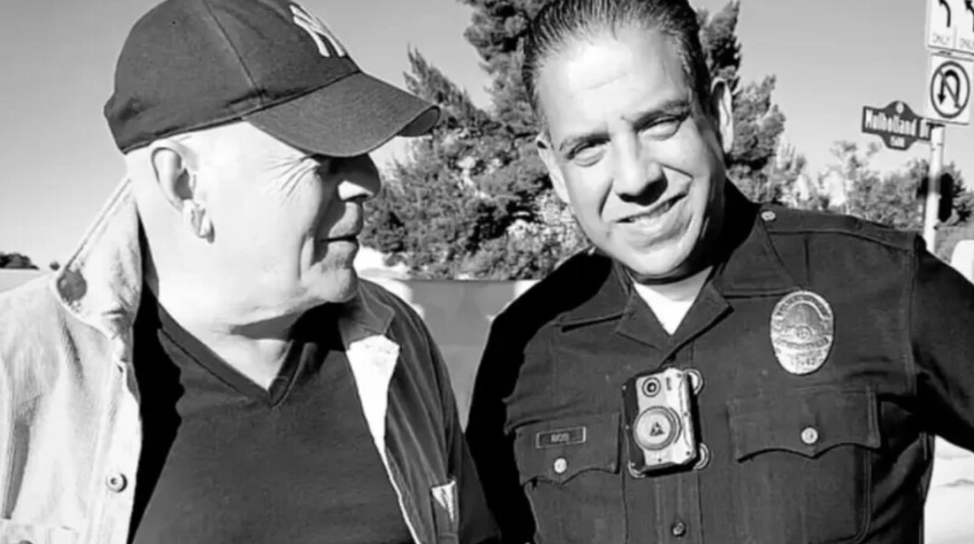 Μπρους Γουίλις: Η συγκινητική πρώτη εμφάνιση του ηθοποιού μετά τη διάγνωση για αφασία