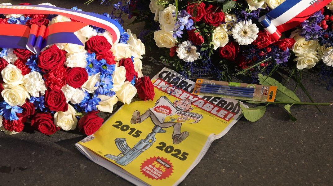 Charlie Hebdo: «Στόχος ήταν να σκοτώσω» παραδέχεται Πακιστανός που επιτέθηκε με μπαλτά