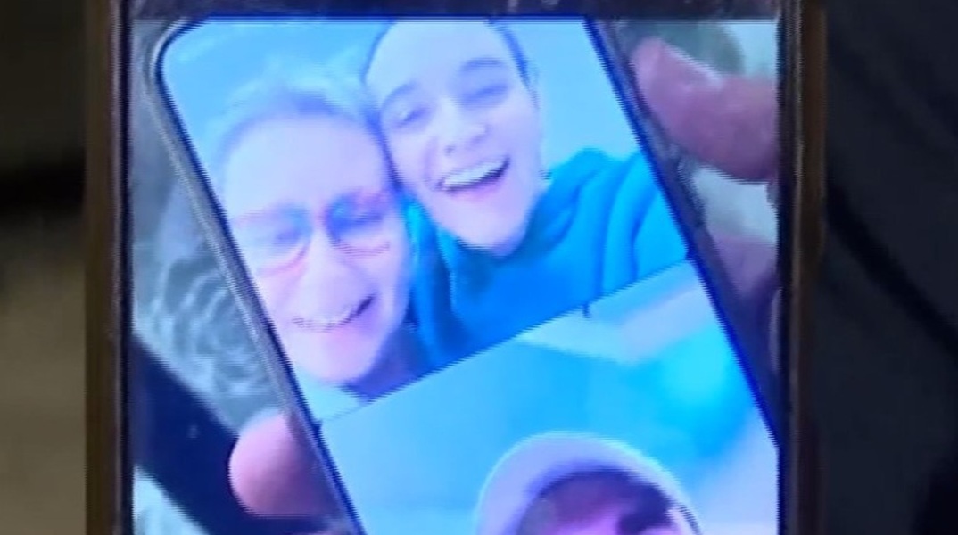 Ισραήλ: «Η Έμιλι είναι σπίτι» - Η συγκινητική ανάρτηση της μητέρας μιας εκ των τριών ομήρων