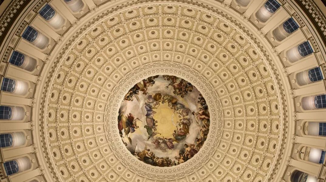 Ορκωμοσία Τραμπ: Η Ροτόντα του Καπιτωλίου που φιλοτεχνήθηκε από τον Κωνσταντίνο Μπρουμίδη