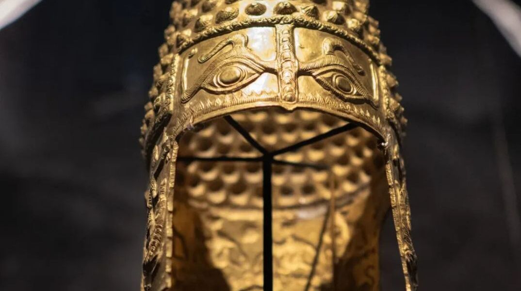Ολλανδία: Ανατίναξαν πόρτα μουσείου για να κλέψουν αρχαίο χρυσό κράνος