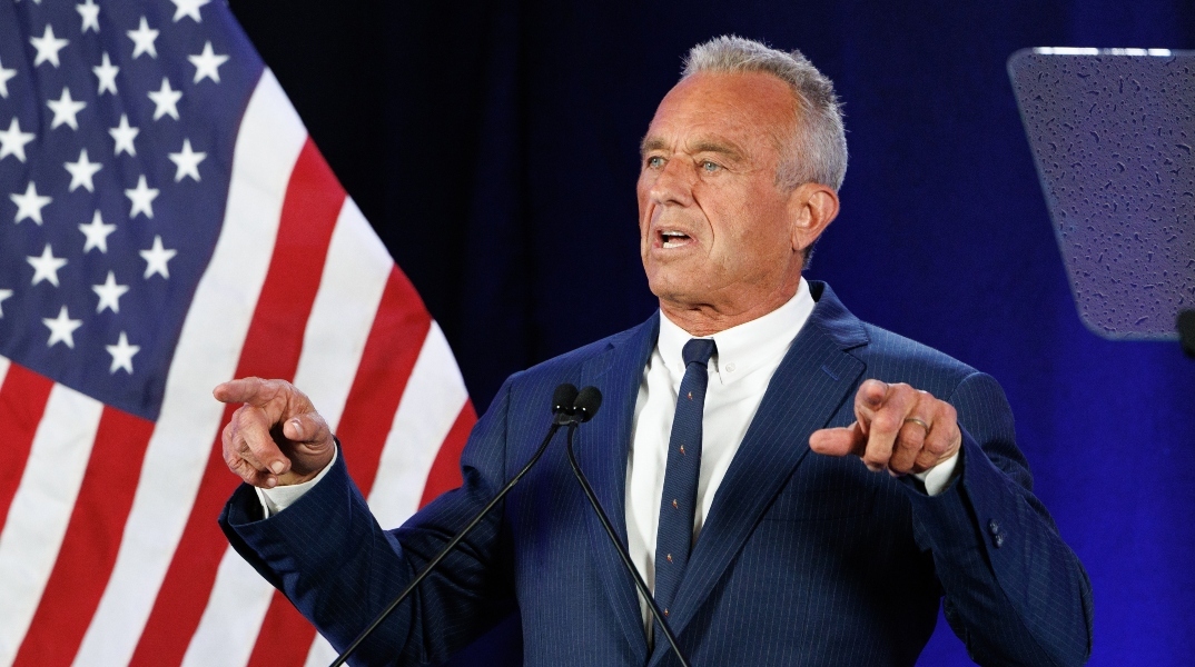 Ο Ρόμπερτ Κένεντι Τζούνιορ