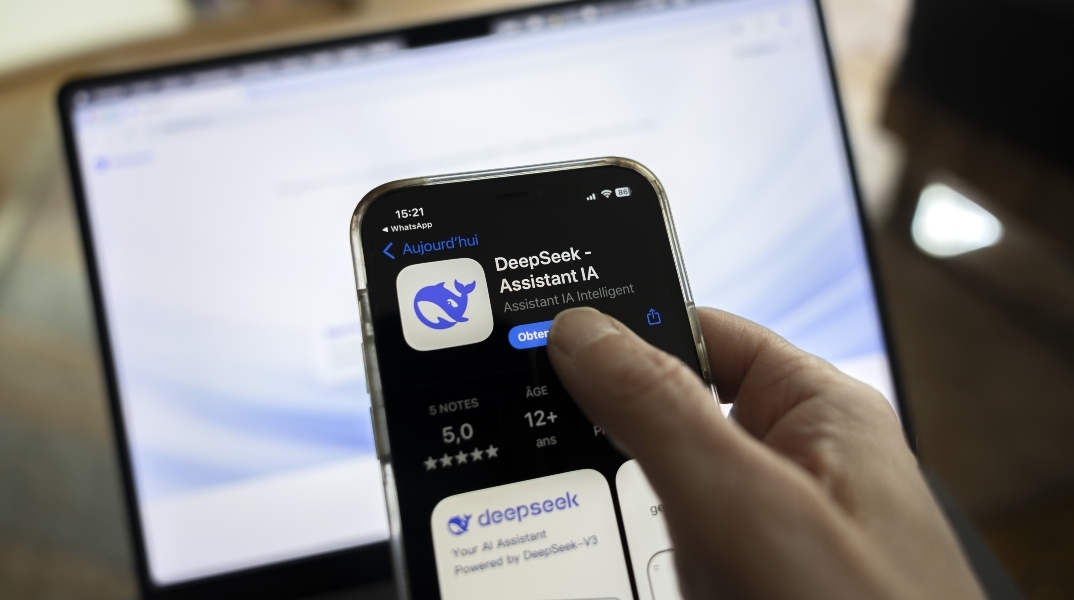 χερι, τηλεφωνο, οθονη