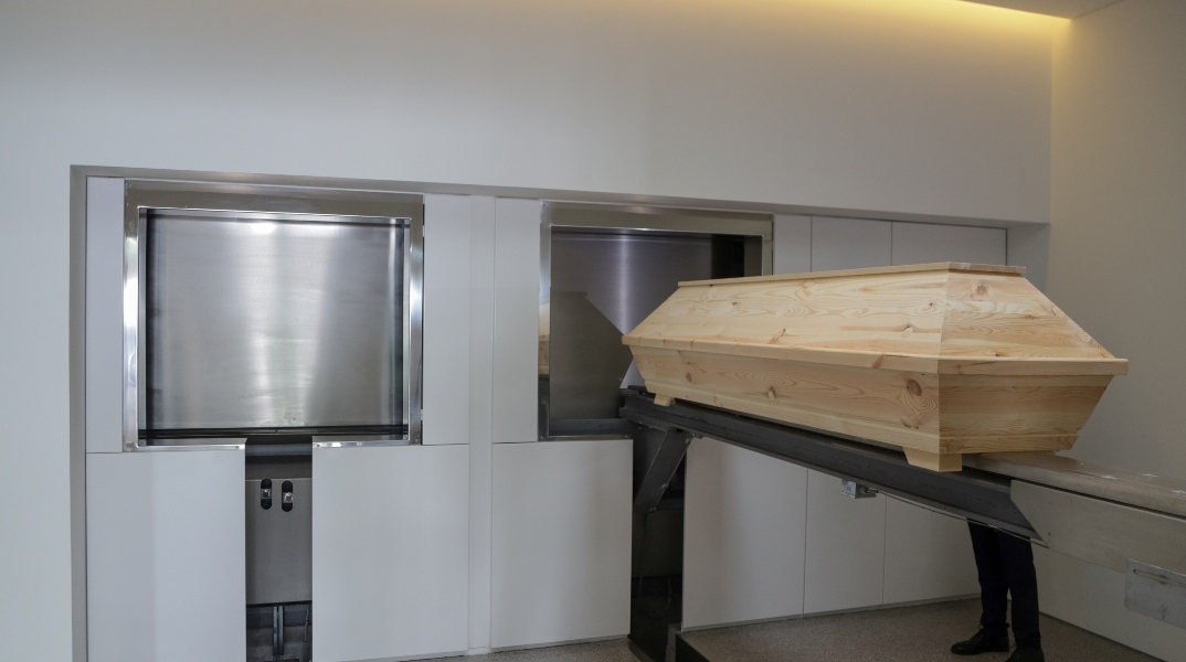 αποτεφρωτηριο, φερετρο