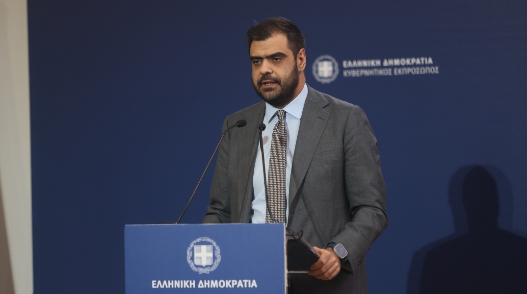 Ο κυβερνητικός εκπρόσωπος, Παύλος Μαρινάκης