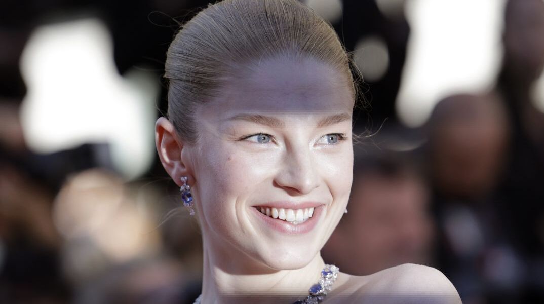 Χάντερ Σέιφερ: Το αμερικανικό της διαβατήριο την αναφέρει πλέον ως άνδρα παρότι είναι τρανς γυναίκα