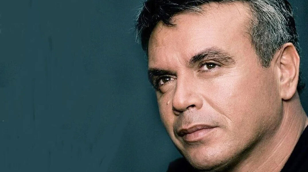 Μανώλης Λιδάκης