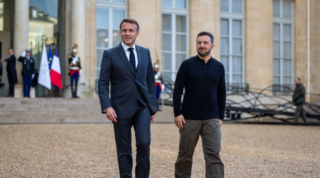 Μακρόν και Ζελένσκι στο Παρίσι