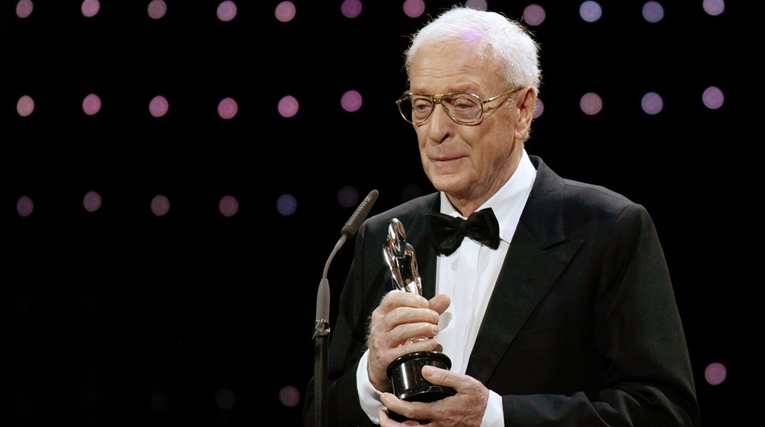 Μάικλ Κέιν σε Τραμπ: Ηρέμησε 