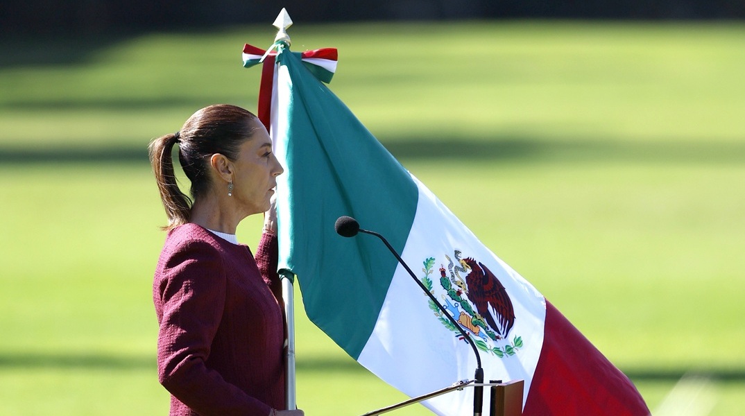 Μεξικό: Η πρόεδρος Σέινμπαουμ ανακοίνωσε την υποδοχή 20.000 Μεξικανών και υπηκόων άλλων χωρών από τις ΗΠΑ