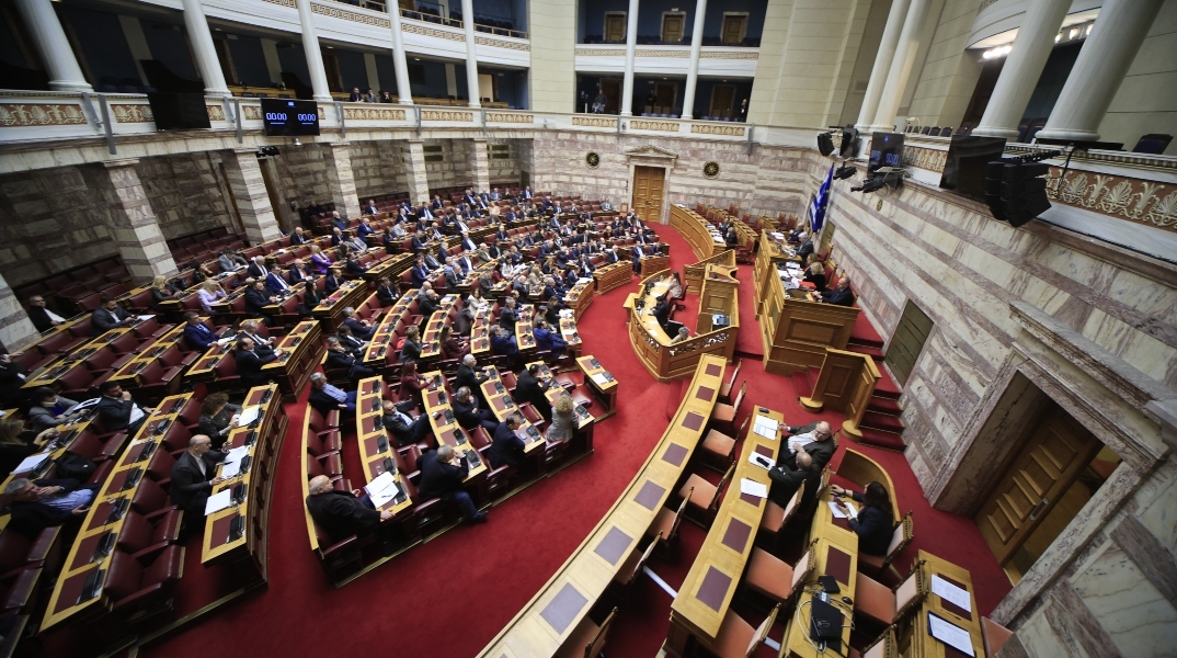 βουλη, βουλευτες