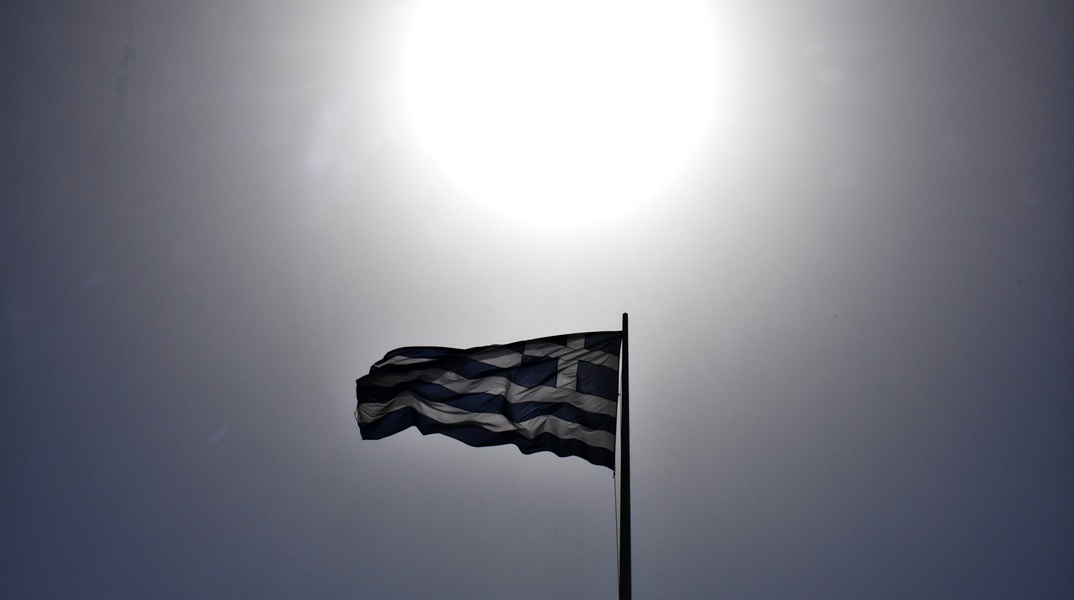 Καιρός: Εβδομάδα σκόνης και ζέστης - Άνοδος της θερμοκρασίας την Τρίτη