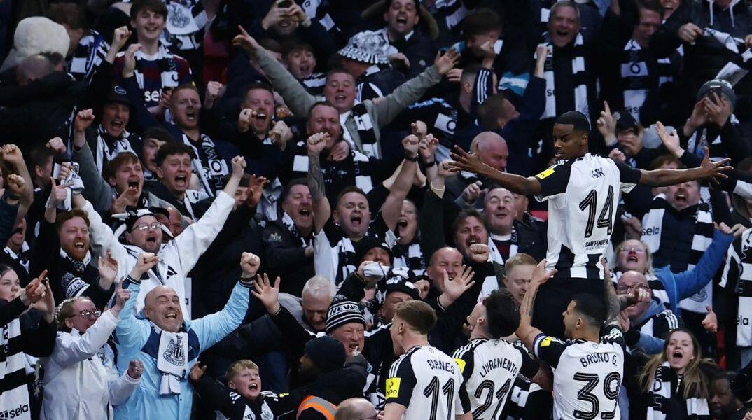 Νιούκαστλ: Τίτλος μετά από 71 χρόνια - Κέρδισε 2-1 την Λίβερπουλ για το Λιγκ Καπ