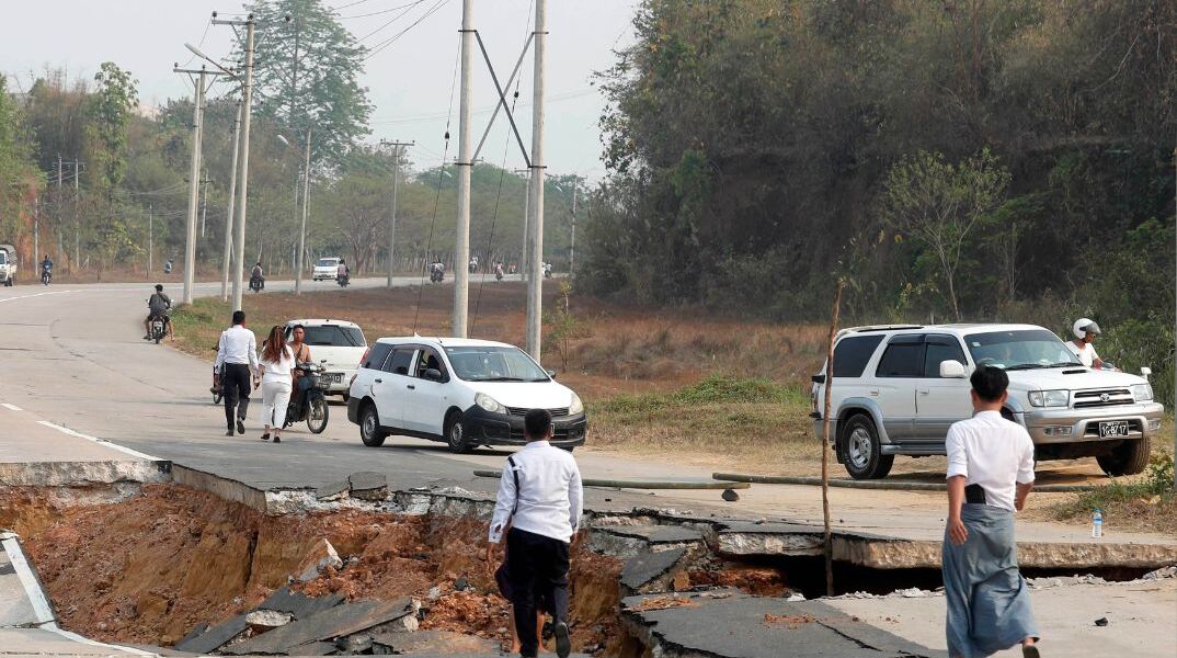 Μιανμάρ: Τεράστιες καταστροφές και σκηνές χάους από τον ισχυρό σεισμό - Βοήθεια απ' όλον τον κόσμο ζητά η στρατιωτική χούντα 
