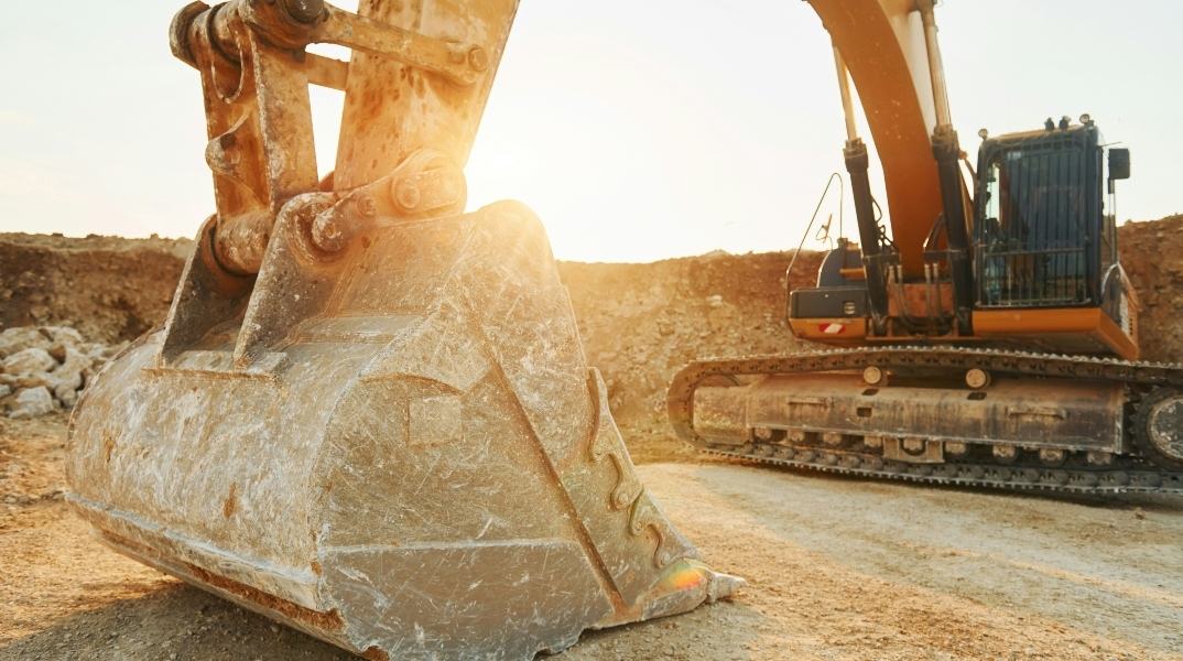 εσκαφεας, ορυχειο