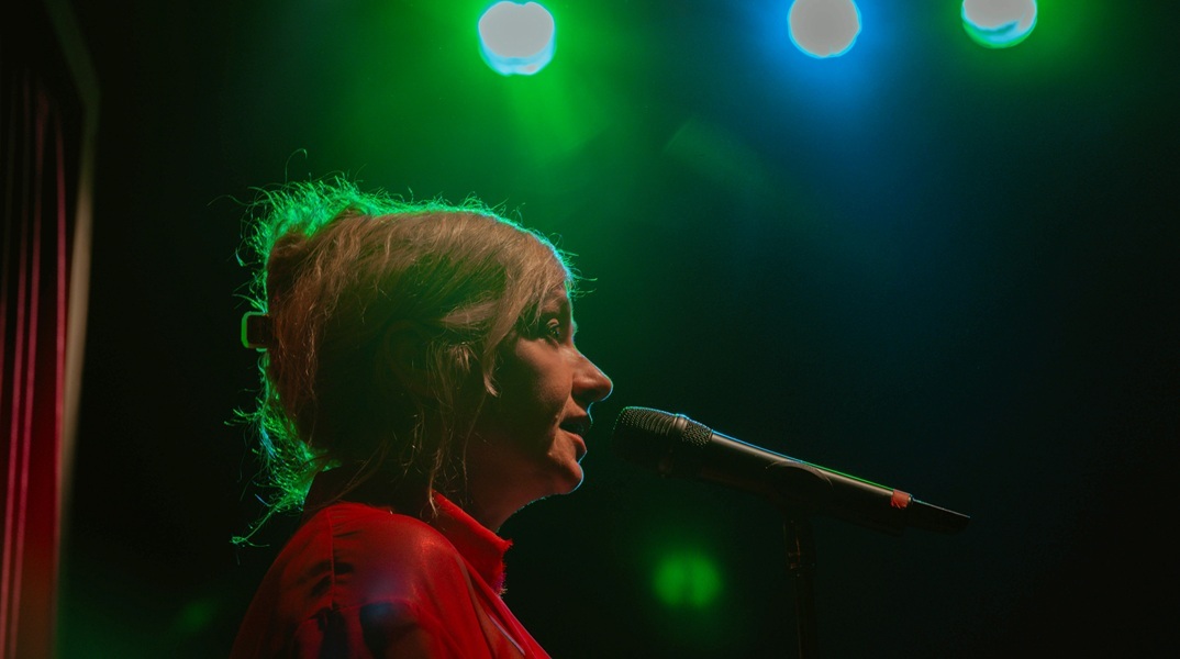 Η Λένα Κιτσοπούλου στο «Σε φιλώ, Πέτρος»