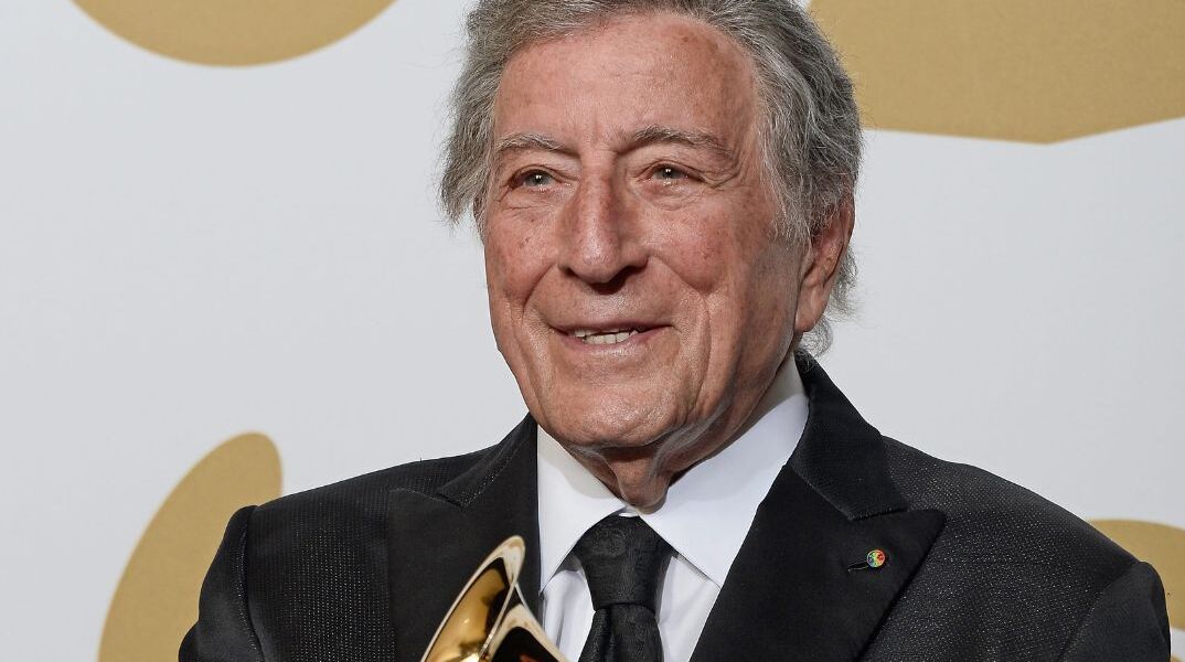 Tόνι Μπένετ: Οι κόρες του μήνυσαν τον αδελφό τους για παράνομο πλουτισμό εις βάρος του πατέρα του