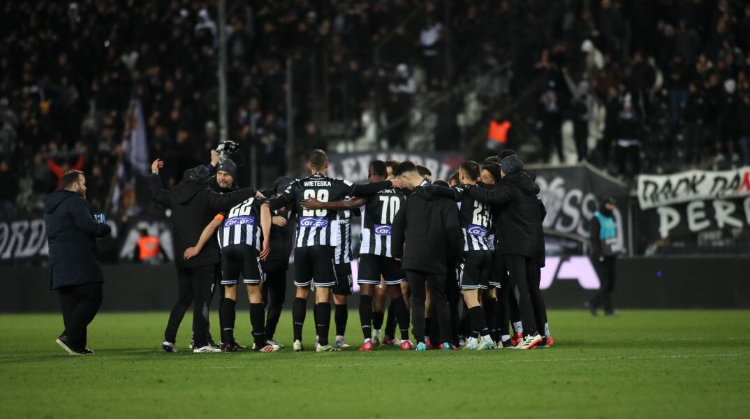 Superleague: Ο ΠΑΟΚ κέρδισε τον Ολυμπιακό στην Τούμπα με 2-1