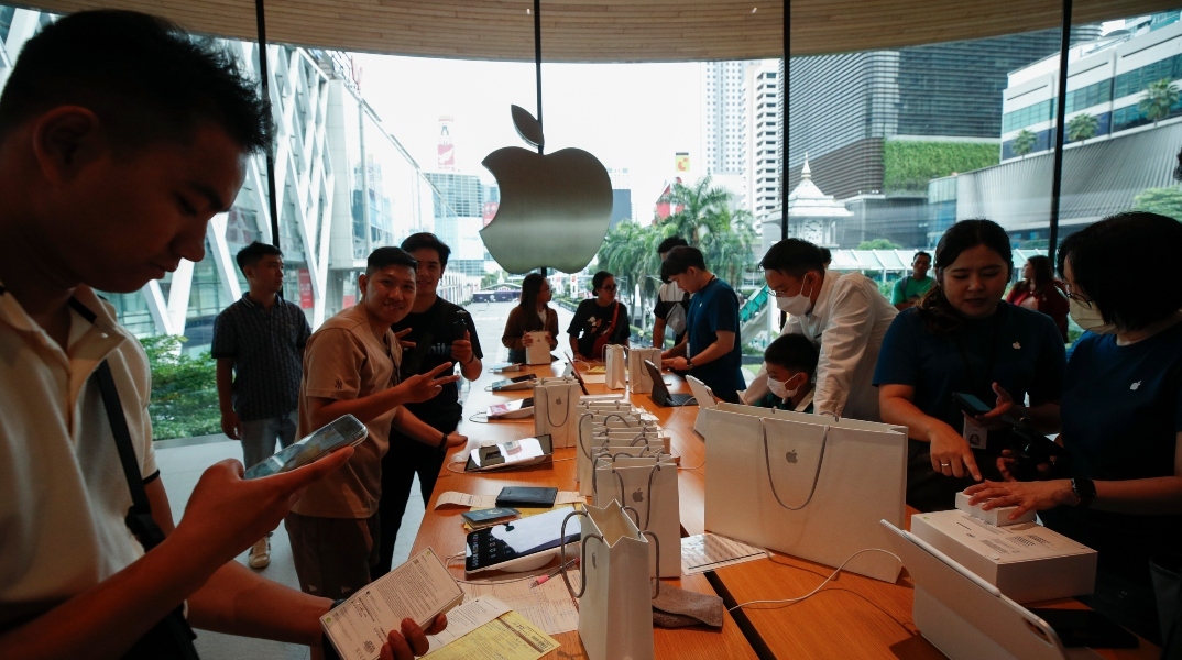 καταστημα κινητων, πελατες