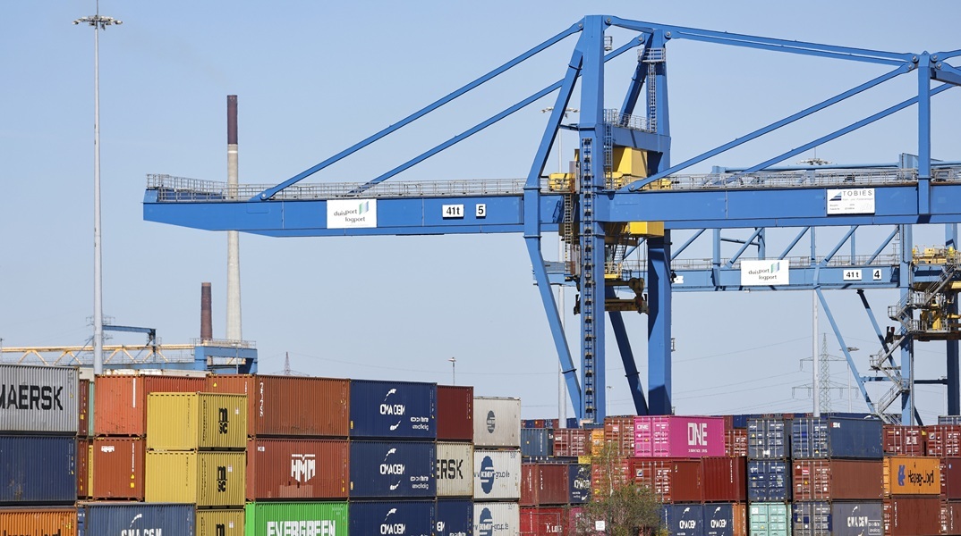 Δασμούς ύψους 21 δισ. ευρώ σε προϊόντα των ΗΠΑ, ανακοίνωσε η ΕΕ - Σε ισχύ από 15 Απριλίου