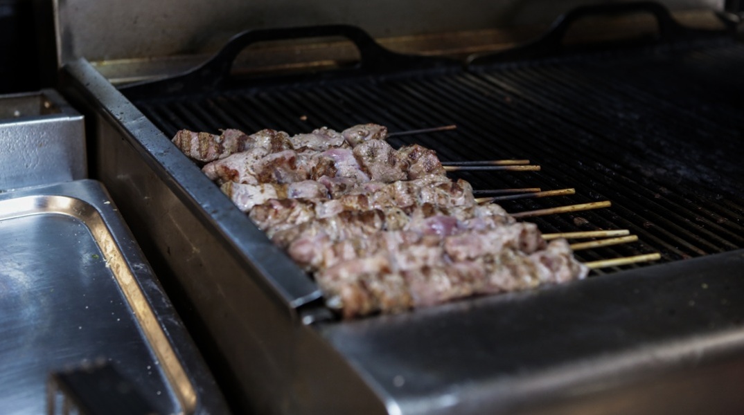 ΕΦΕΤ: Ανακάλεσε σουβλάκι κοτόπουλο με πιπεριά λόγω σαλμονέλας