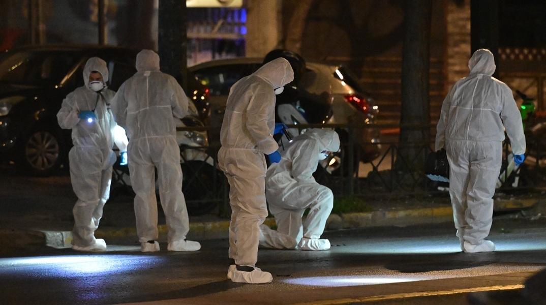 Έκρηξη βόμβας στην Hellenic Train - Εικόνες από το σημείο 